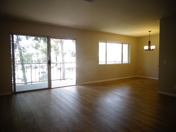 3rd image of 24311 Canyon Lake Dr N APT 19