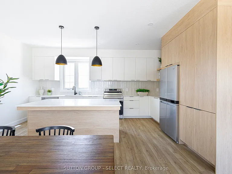 233 Upper Queen St #6 — Photo 10