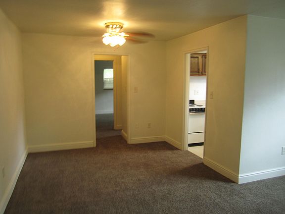 4th image of 2976 Voelkel Ave APT 1
