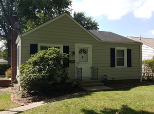 19 N West St, Columbiana, OH 44408