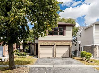 21 Madsen Cres, Markham, ON L3R 4P2