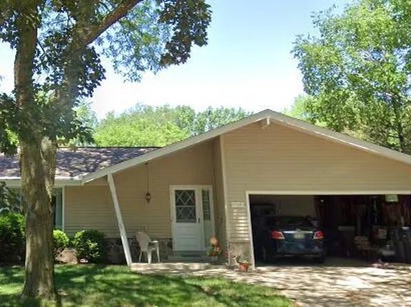 1516 Atlantic DRIVE, Waukesha, WI 53186