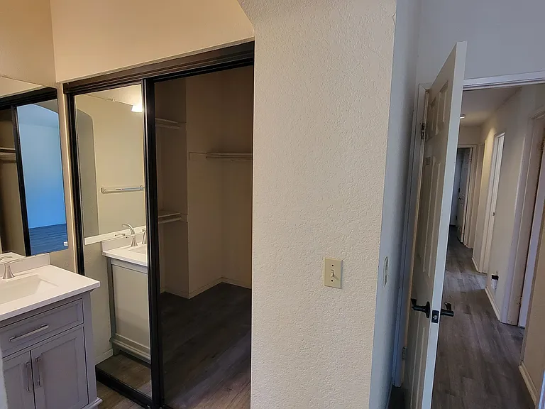 8040 Los Sabalos St — Photo 13