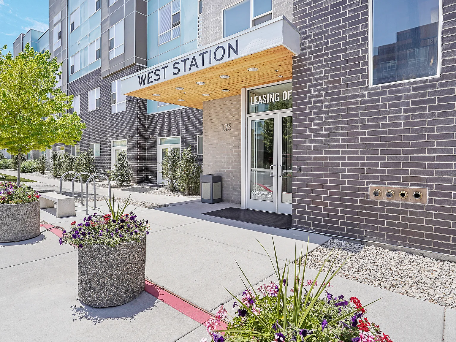 West Station Apartments — Photo 1