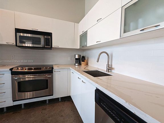 4th image of 133 NE 2nd Ave #3503