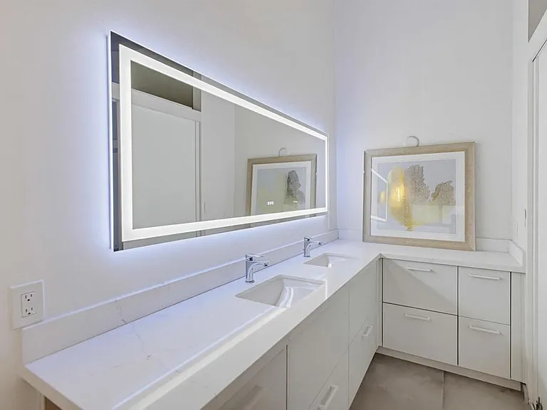 5605 Soledad Mountain Rd — Photo 22