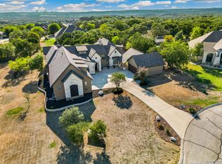 8407 Orchard Gln, San Antonio, TX 78266