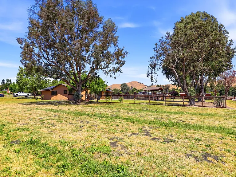 10200 Parrish View Dr — Photo 37