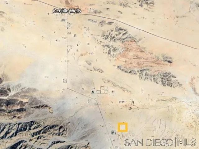 2nd image of Split Mountain Rd #14