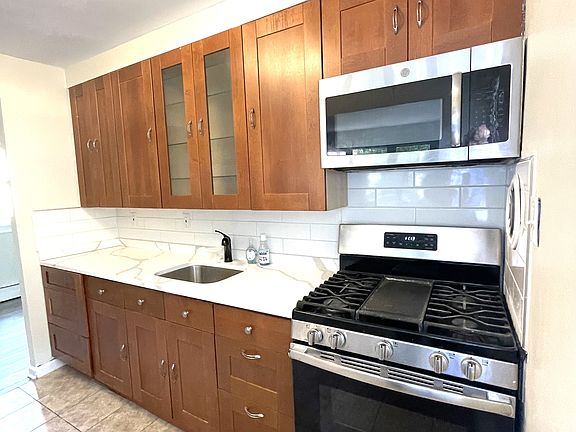 5th image of 5462 Valles Ave Floor 2