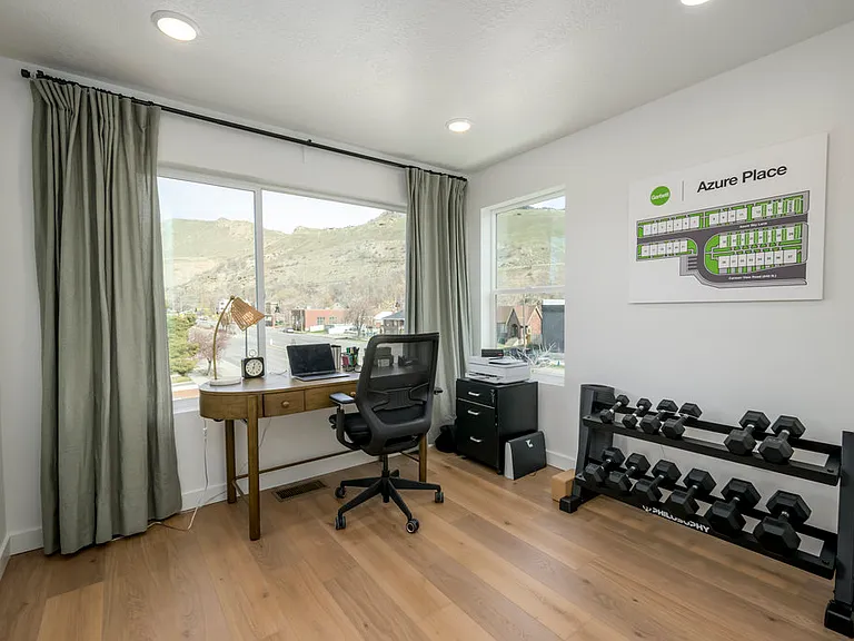 Azure Townhomes Phase I — Photo 18