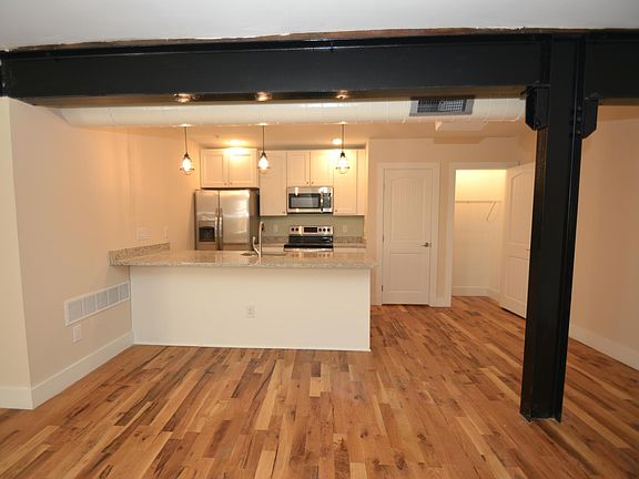 5th image of 2315 Park Ave #1J