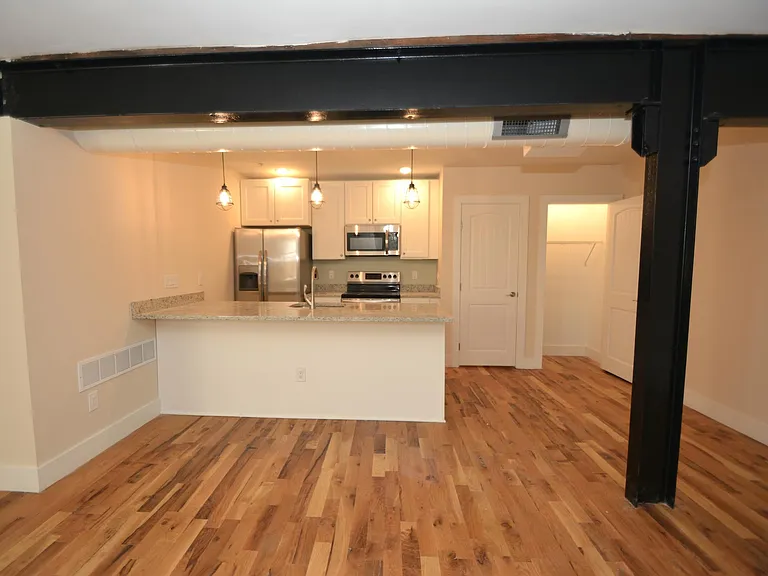 2315 Park Ave #1J — Photo 5