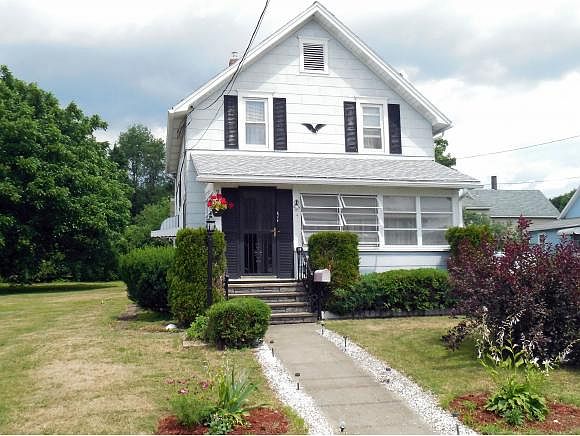 1st image of 733 Grant St