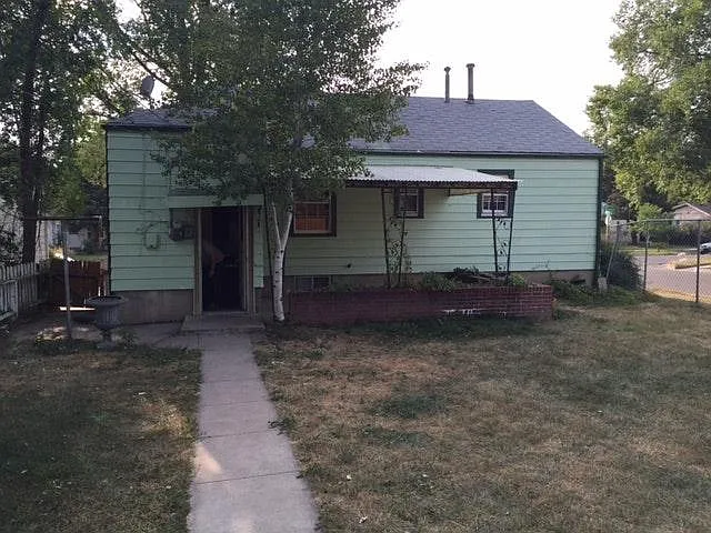 4 bed, 1600 sqft, $3,100 — Photo 3