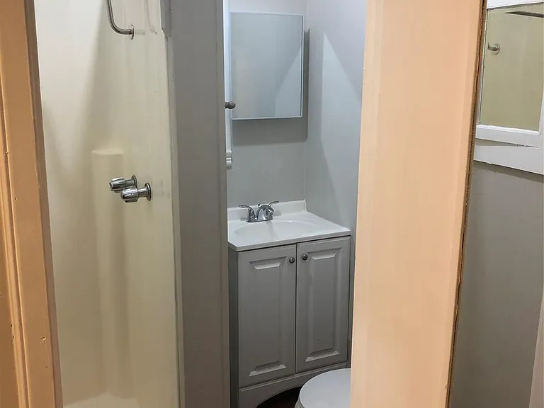1204 Welch St #B — Photo 6