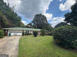 1426 Jon Juca Ct, Stone Mountain, GA 30088