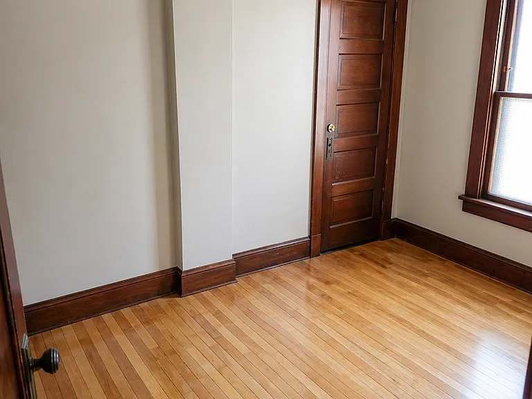 514 McCormick Ave #1 — Photo 7