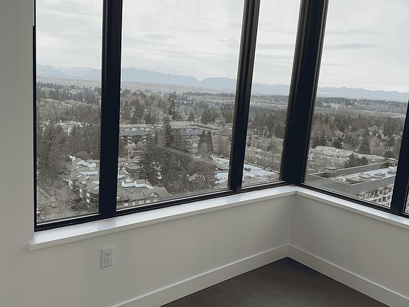 3rd image of 1588 Johnston Rd #2101