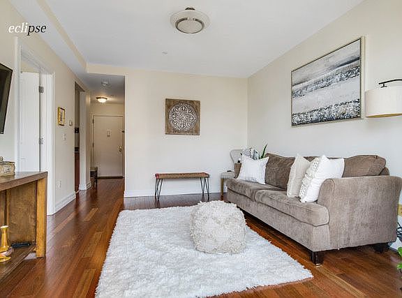 2nd image of 651 Washington Ave APT 3F