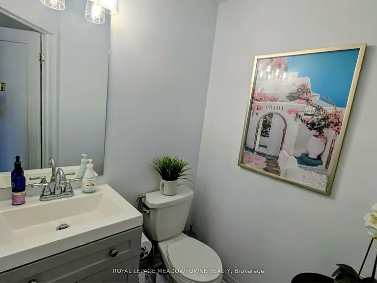 56 Waterlilly Way — Photo 6
