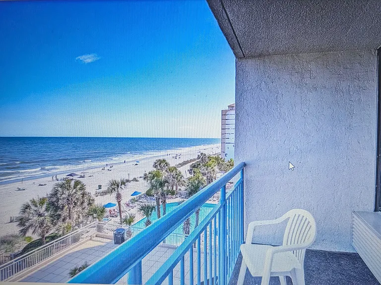 1105 S Ocean Blvd — Photo 24