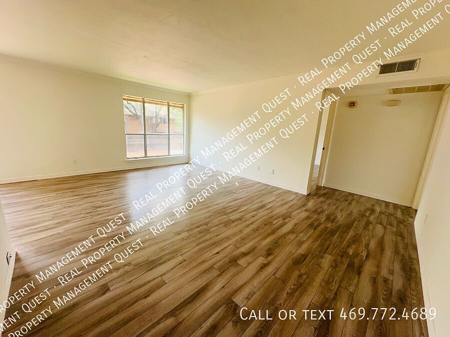 1st image of 10552 High Hollows Dr APT 234