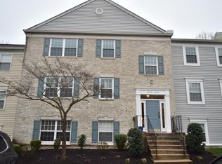 12121 Chaucer Ln, Woodbridge, VA 22192