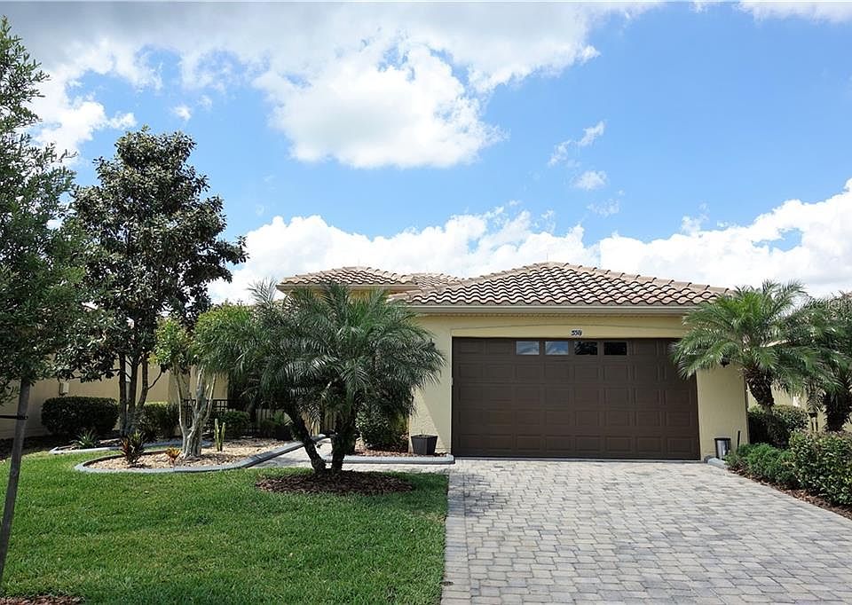 1st image of 556 Indian Wells Ave