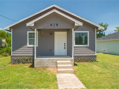 418 W 17th St, Bryan, TX, 77803