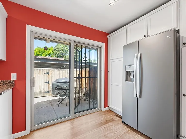 1169 S Monaco Street Pkwy — Photo 13