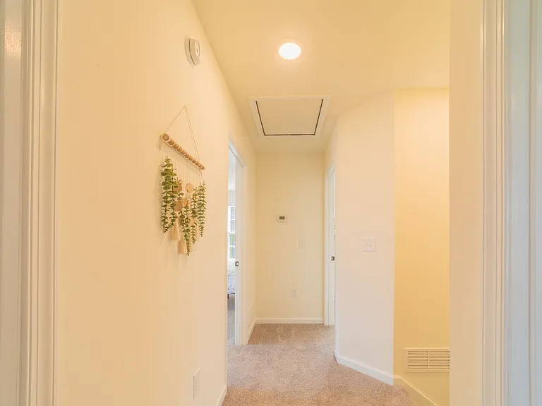674 N Bedford St — Photo 15