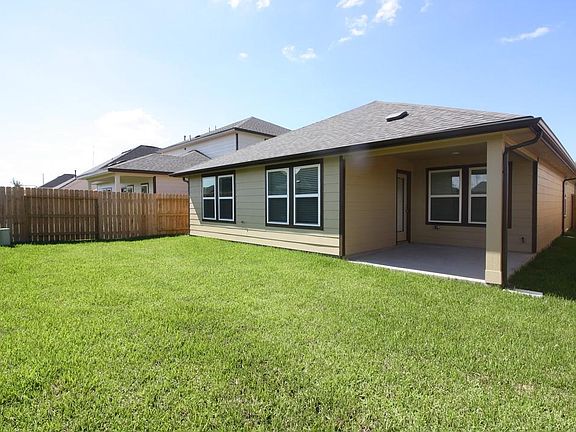 4th image of 24323 Wild Bramble Ln