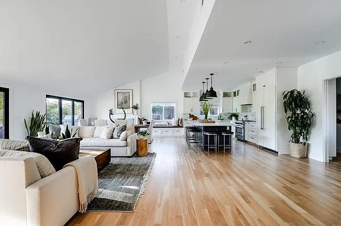 1100 Graham Hill Rd — Photo 16