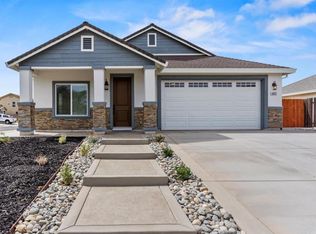 4402 Sundari Ave, Olivehurst, CA 95961