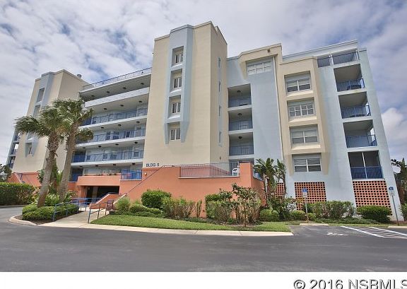 5th image of 5300 S Atlantic Ave APT 5302
