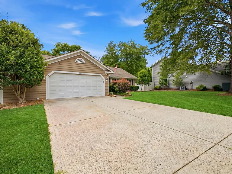 12103 Wagon Wheel Ct — Photo 17