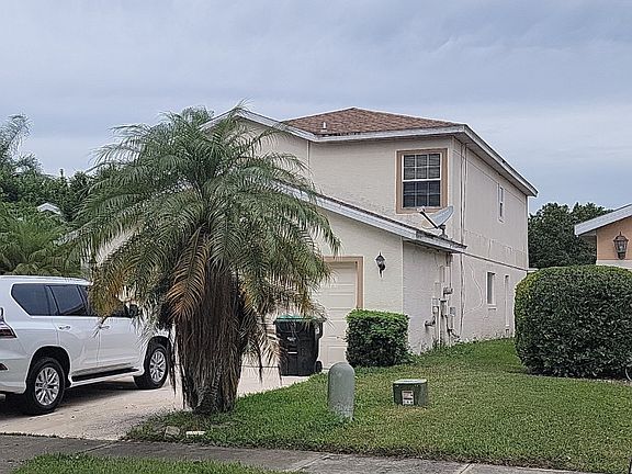 2nd image of 2639 Heron Landing Ct