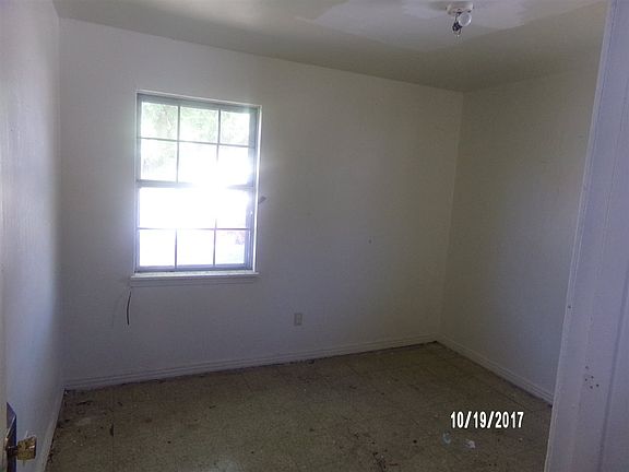 5th image of 914 Custer Ave