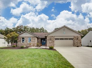 5421 Bear Creek Pass, Auburn, IN 46706