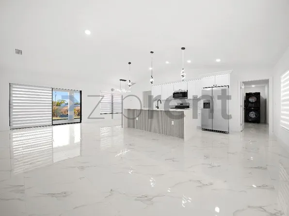 4117 NE 16th Ave, Cape Coral, FL 33909