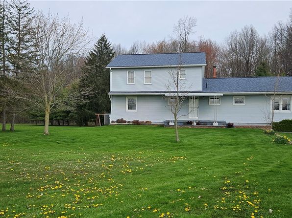 3799 Larchmont Ave NE, Warren, OH 44483