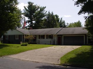 936 W Madison St, Hastings, MI