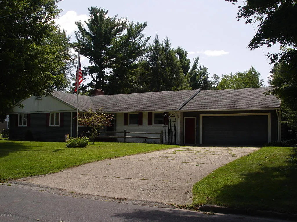 936 W Madison St photo 1