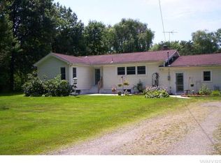 2629 Bauer Rd, Eden, NY 14057