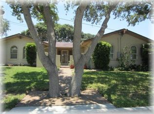 3326 Laguna Shores Rd, Corpus Christi, TX 78418