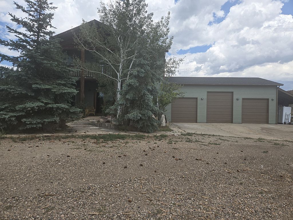 8609 Bobcat Tail Ln