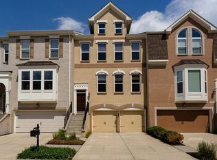 717 Greenford Trl N, Carmel, IN 46032