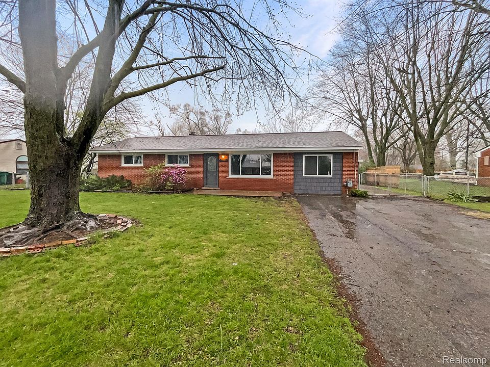 1st image of 2441 Hearthside Dr