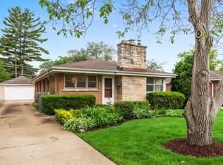 8 Washington St, Glenview, IL